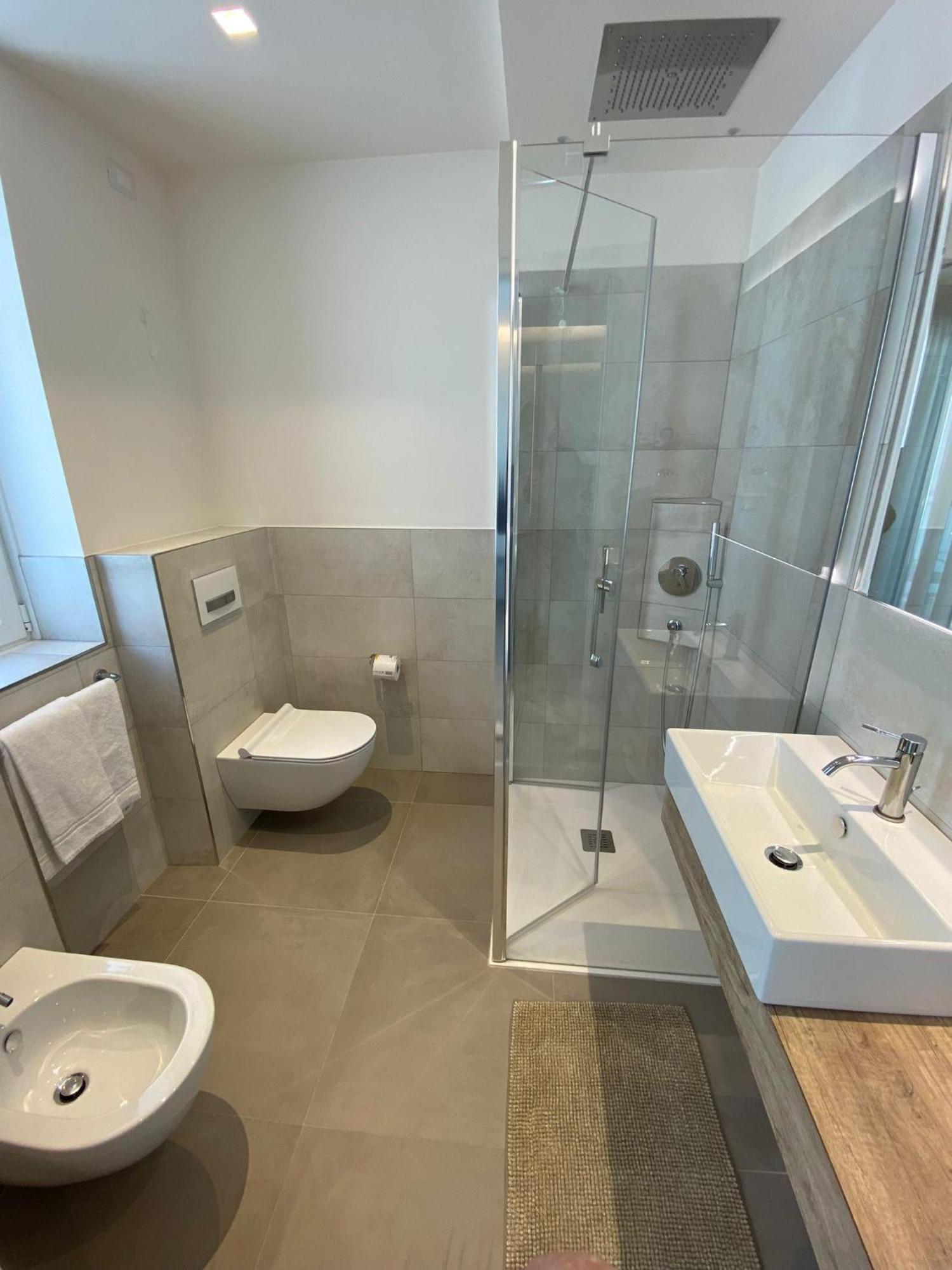 Hotel Castiglione Lignano Sabbiadoro Phòng bức ảnh