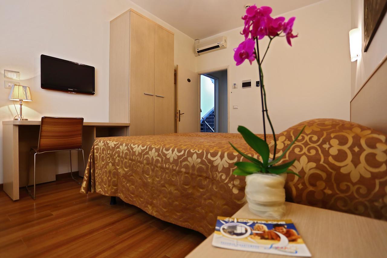 Hotel Castiglione Lignano Sabbiadoro Ngoại thất bức ảnh