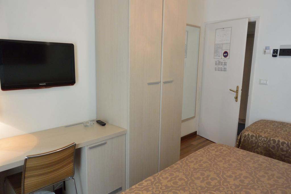 Hotel Castiglione Lignano Sabbiadoro Ngoại thất bức ảnh