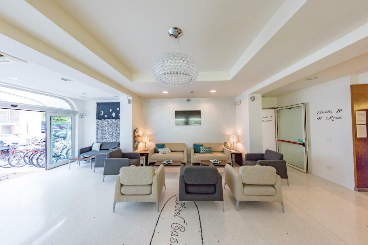 Hotel Castiglione Lignano Sabbiadoro Ngoại thất bức ảnh